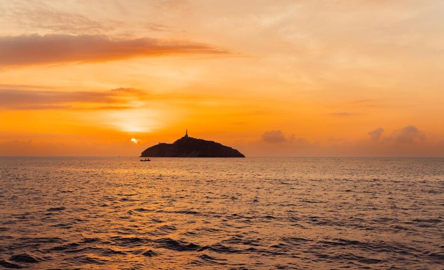 From Santa Marta: Sunset Sailboat Tour with 2 Beverages - Two beverages included, and how to budget for the rest