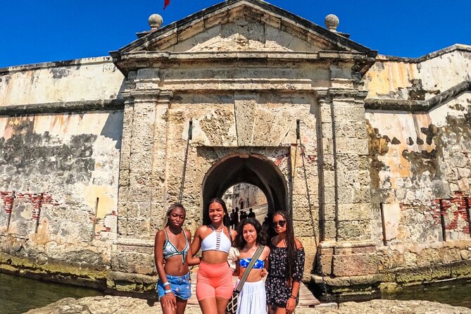 Full Day Cartagena Tour of 5 Islands with Plankton Included - Guides, organization, and why names matter on days like this