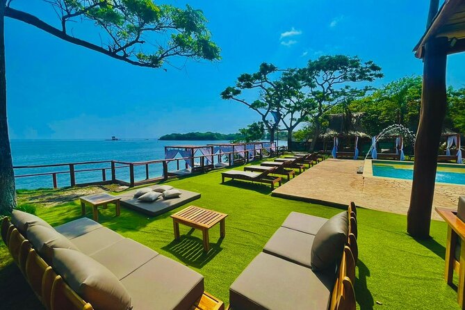 Full Day Experience Islas del Rosario at IBBIZA Beach Club - The speed-boat ride to Islas de Rosario (and how to enjoy it)