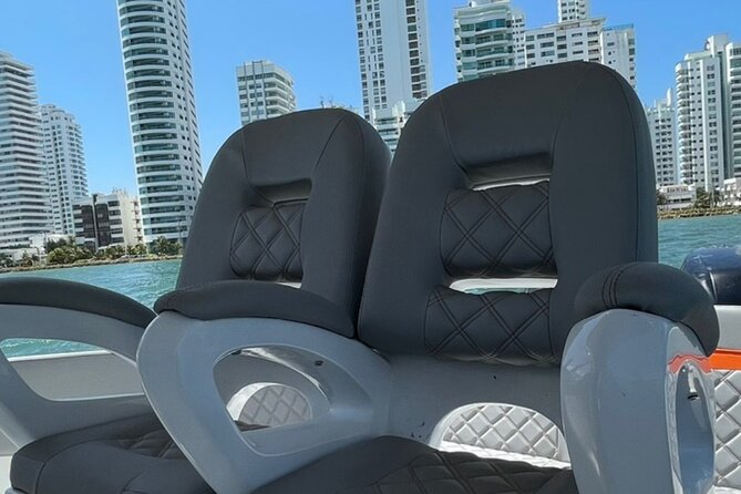 Full Day Luxury Private Boat Rental To Rosario Islands - Drinks, Age Rules, and Keeping the Day Comfortable