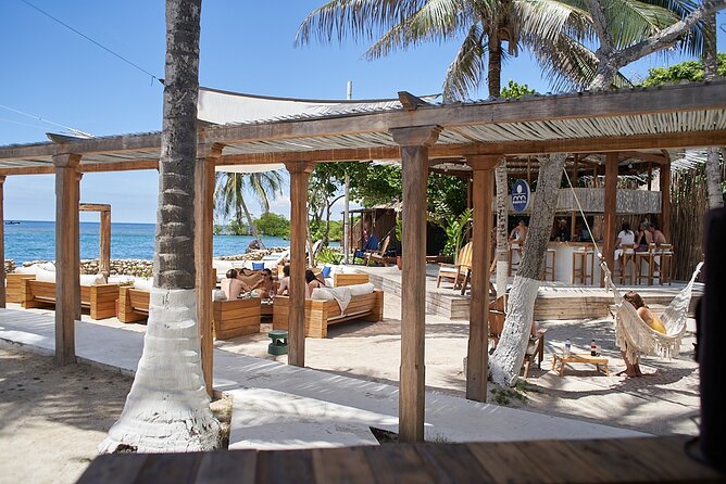 Full Day Private Activity Mangata Island Kayak and Lunch - Who this Mangata day is best for, and who should think twice