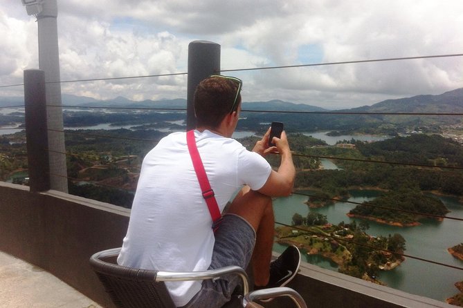 Full Day Private Pablo Escobar Tour including Guatape - Start 8:00 am in Medellín, Then Climb Peñol’s 700 Steps