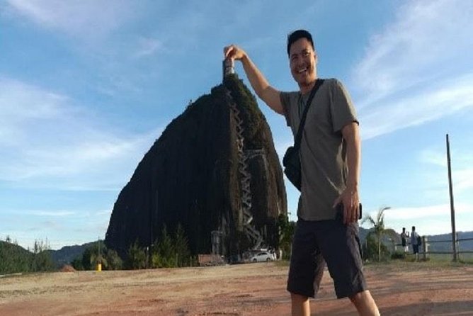 Full Day Private Pablo Escobar Tour including Guatape - Guatapé Dam Views and Laguna de Guatapé Walk: Lake Time, Not Just Scenic Stops