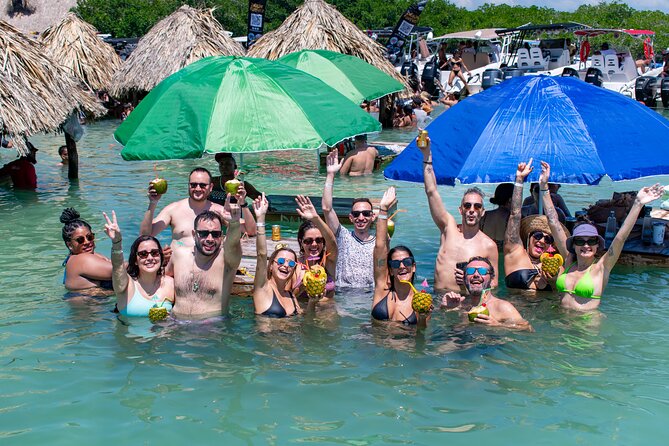 Full Day Private Tour of the Rosario Islands by Boat 29/30 ft - Value Check: Is $735 a Smart Deal for Your Group?