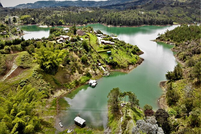 Full Day Private Tour to Guatapé and El Peñol - How to Manage the Stairs and Still Enjoy Guatapé