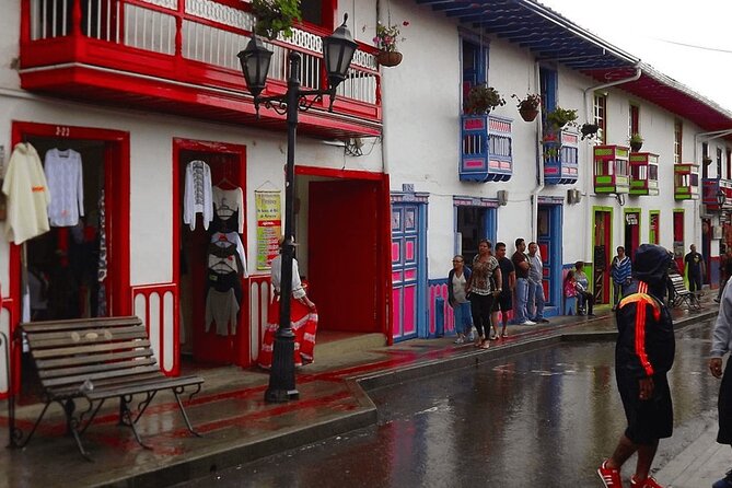 Full Day Private Tour to Valle del Cócora and Salento - Key highlights to know before you go