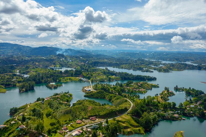 Full-Day Small Group Guatapé Experience - Key highlights you will actually care about