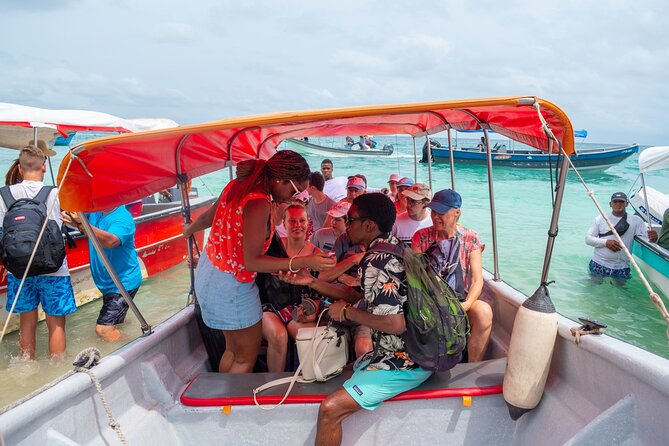 Full Day Tour to 4 Rosario Islands with snorkeling and plankton in Cartagena - Playa Agua Azul Fruit Tasting: Break Time Between Big Activities