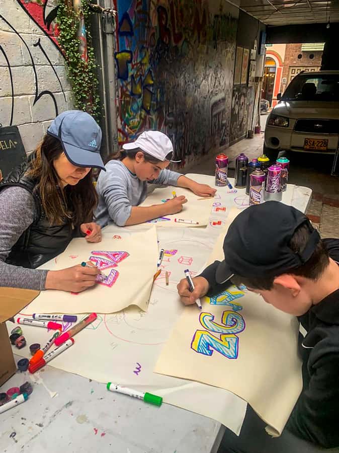Fun Graffiti Workshop: The Art of Aerosol and Color - Your Name and Throw-Up: Turning Practice Into Something Personal