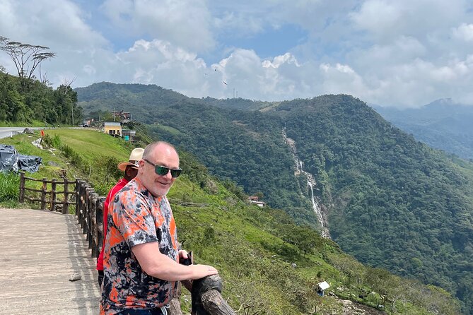 Fun Rafting Adventure and Wonderful Landscapes in Medellin - Stop 1 in Cocorna: mountain viewpoints and the paraglide option