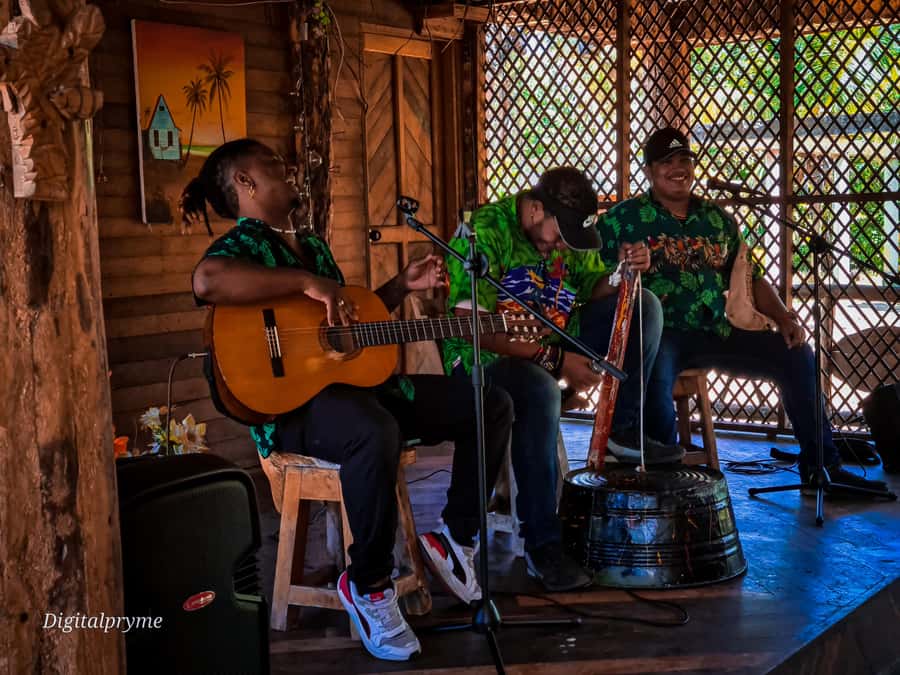 Gastronomic and musical experiences in San Andres Rondontour - Vegetarian and vegan options, and how to make them work