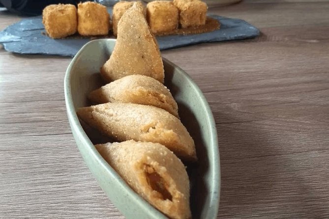 Gastronomy of Colombia Private Tour (6 Hrs.) - The One Thing to Clarify: Cooking Expectations
