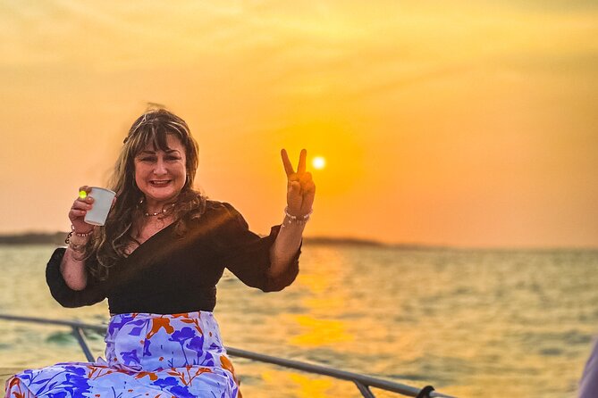 Golden Hours Cartagena : Sunset Boat Ride, Open Bar & Island Party - Price check: what $55 buys you, and what it doesn’t