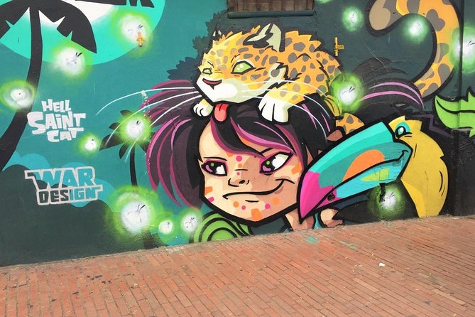 Graffiti Bogotá Private Walking Tour Express(3 Hrs.) - Downtown Stops for Alternative Stores and Hip Bars