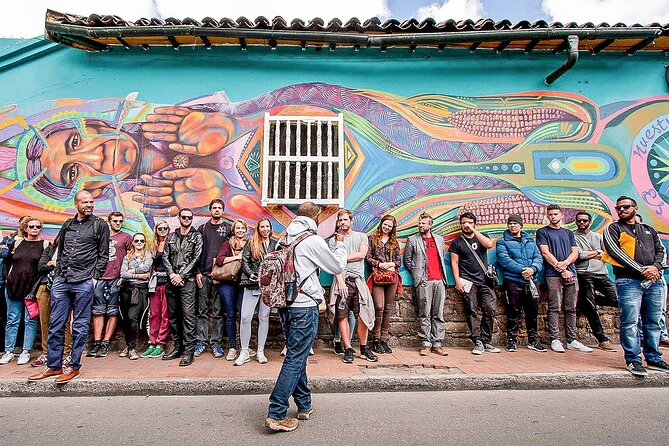 Graffiti Tour: a fascinating walk through a street art City - Meeting point at the Gold Museum, and how to start on time