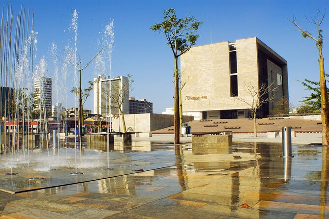 Gran Malecón, Carnaval Museum and Downtown Barranquilla City Tour 6H - A First-Time Barranquilla Walk-and-Drive Plan