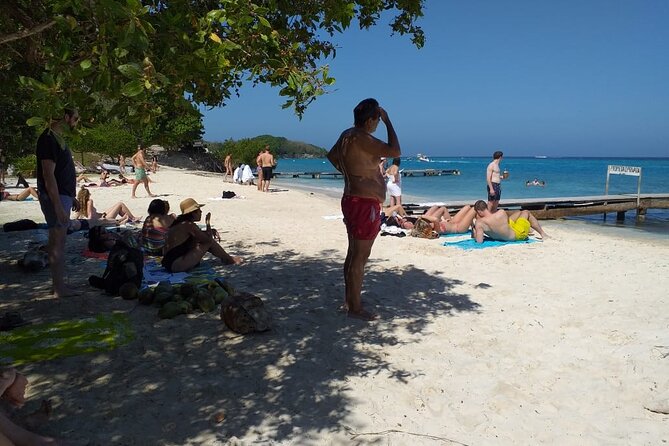 Great Tours Rosario Island, Blue Beach, Cholon And White Beach - Price and value for $90: what you’re really paying for