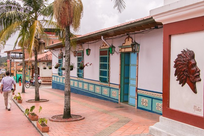 Guatape and El Peñol Day-Trip from Medellin - Key things that make this day trip worth your time
