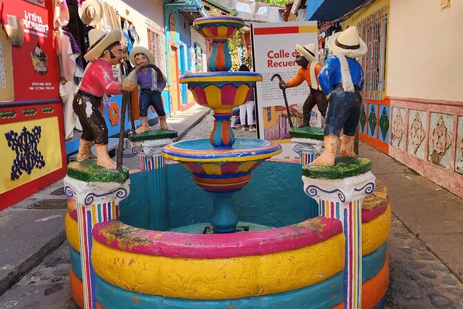 Guatapé and Peñol Private Full Day Tour from Medellín - Price and logistics, what $199 covers and what doesn’t