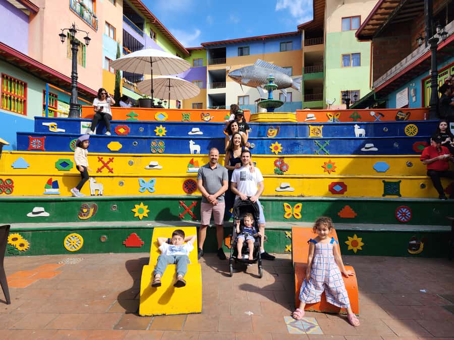 Guatape Coffee Villa including Rock Town & Waterfall - Who this Guatape coffee and rock day trip suits best