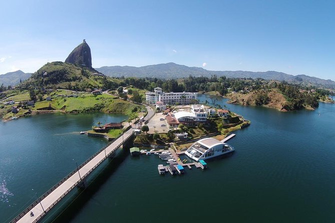 Guatape colorfull town - Key Points at a Glance