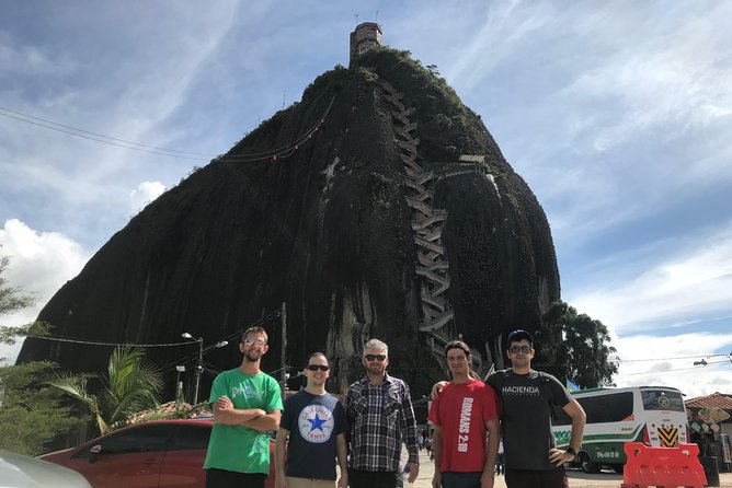 Guatape colorfull town - El Alto del Chocho Animal Farm: Short, Hands-On, and Easy