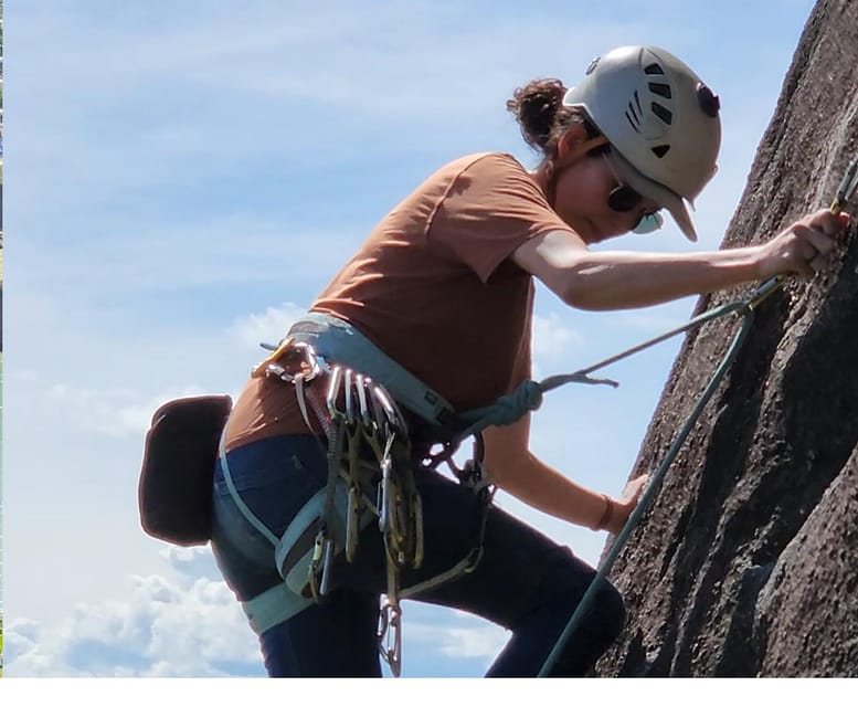 Guatapé: Iconic rock climbing for beginners and experts. - Your route mix: 5.9, 5.10, rappel, via ferrata, and the hammock finish
