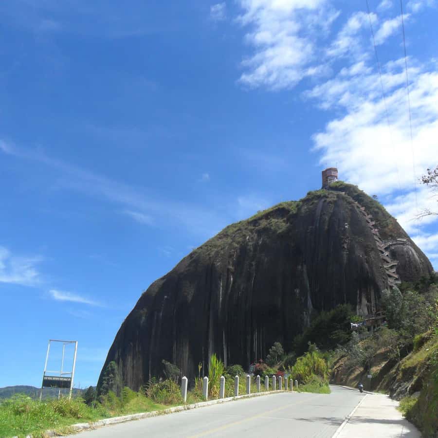 Guatapé & Peñol Rock Day Group Tour - Price and value: Is $40 a bargain, or does it miss something?