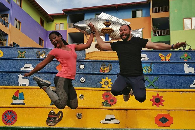 Guatape Town & Peñol Rock & Exotic Fruit Tasting | Private Tour - Guatapé in two hours: Zócalos art, church details, and a guided walk you can follow