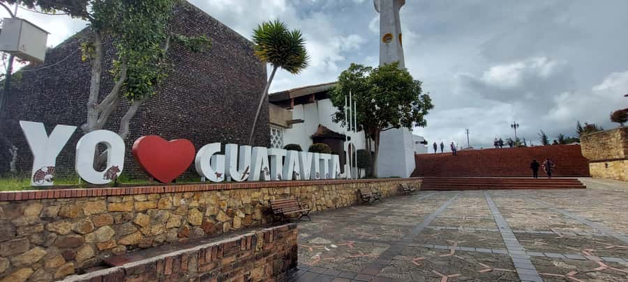 Guatavita Lagoon + Casa loca + Pueblo+ Salt Cathedral - Key things I’d circle before you book