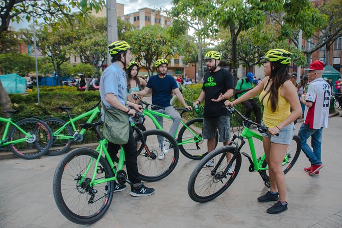 Half Day Bike Tour in Medellin - Local snack, Coffee or Beer - How this Medellín bike tour strings together the city’s “old and new”