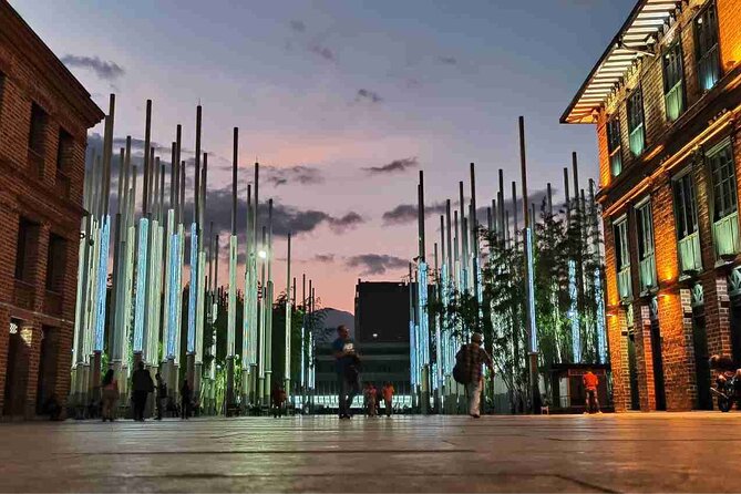 Half Day Private Medellín City Tour with Transportation - Parque de los Pies Descalzos: calm time with bamboo and city quiet
