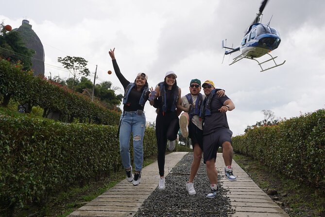 Helicopter flight in Guatape - Timing and crowds: why you should plan ahead