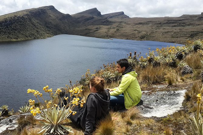 Hiking to the largest paramo on earth : Sumapaz - Key things that make this Sumapaz hike worth your time