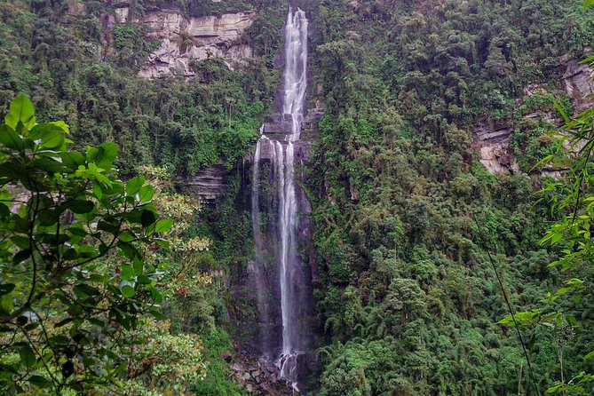 Hiking tour to the tallest waterfall in Colombia - Key highlights