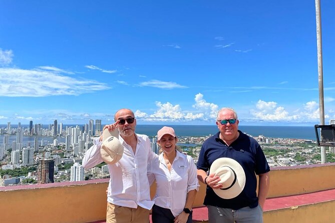 Historical private Tour - The plaza circuit: Botero, Bolívar, and quick icon hits