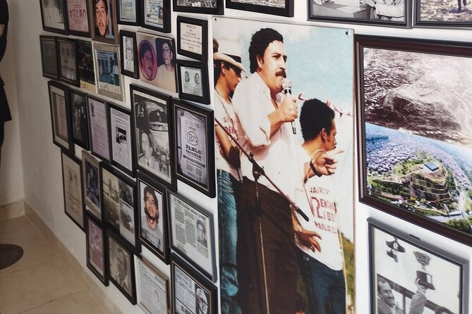 Historical Tour in Pablo Escobar - Parque Memorial Inflexion and the Monaco Building Site
