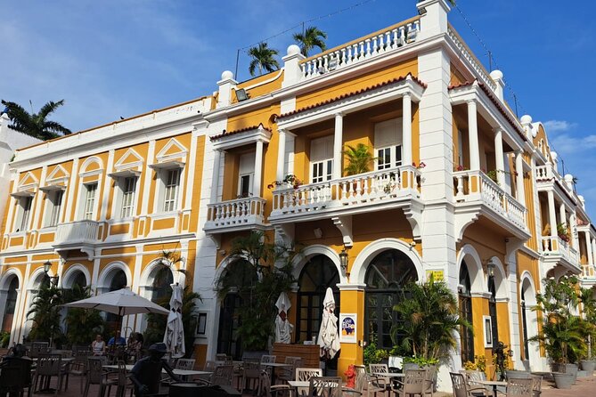 Historical Tour of Cartagena - The Portal of Queens Since 1934, and Why It’s More Than Photos