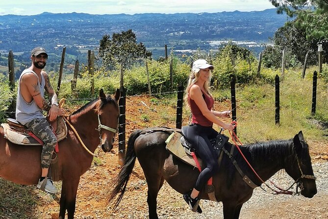 Horseback Riding & ATVs Private Tour in Medellin: Stunning Views - Stop 1 in Rionegro: the horseback ride, from easy mode to canter