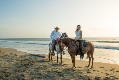 Horseback Riding Tour in Beach of Cartagena