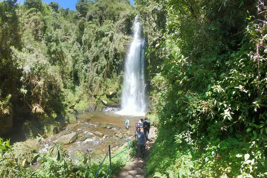 La Chorrera and Chiflon Waterfalls Private Hike Tour - Lunch in Choachí: how to plan your food time without stress