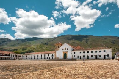 Landscapes & culture: Villa de Leyva from Bogotá