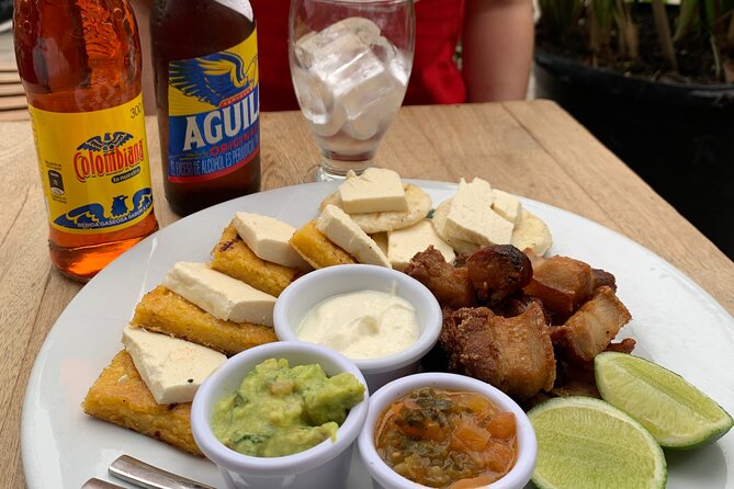 Laureles Food Tour - Quinta Caribe for Carimañolas and Sour Guava Juice