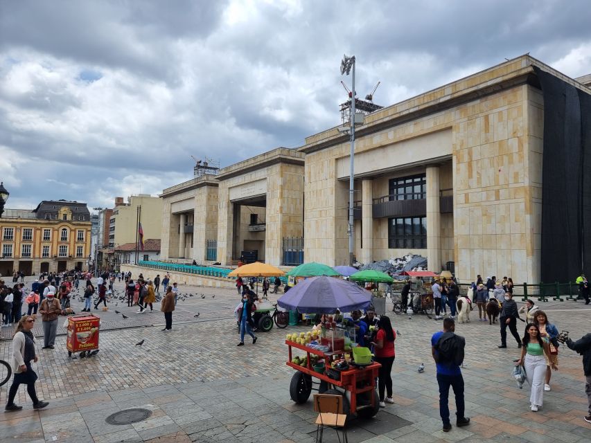 Layover City Tour or Conexion in Bogota - Walking the Oldest-Ever Feeling Part: El Chorre de Quevedo