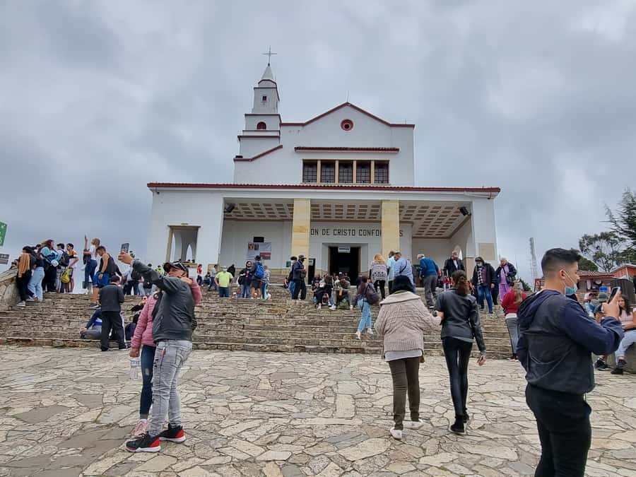Layover City Tour or Conexion in Bogota - Museum Time: Botero Museum or the Gold Museum