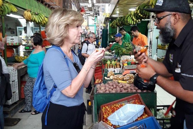 Local Fruit and Market Places Tour - Medellín fruit markets: the smart way to snack for four hours