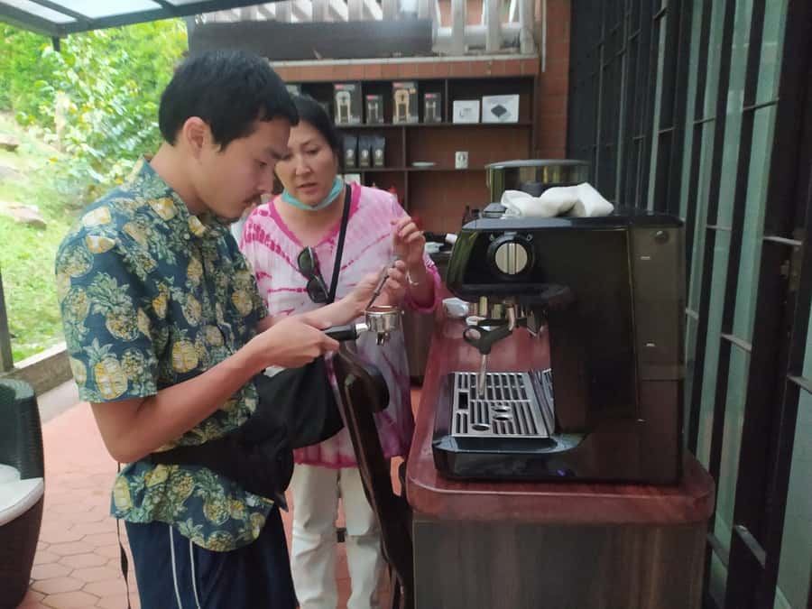 Medellin: Avoeden Café Coffee Brewing Workshop - Key things I think are worth your time