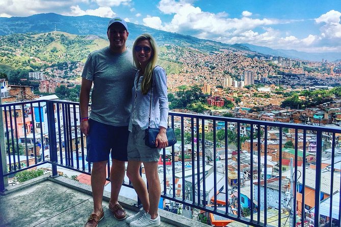 Medellín City Comuna 13 and Arvi Park Full Day Private Tour - Metro time to Plaza Botero: a practical way to cover downtown