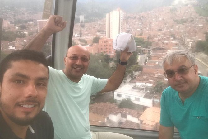 Medellín City Tour - Private guide and smart transportation in a tight 4 hours