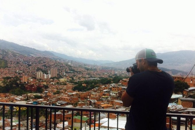 Medellin City Tour with cable car, lunch, and Fernando Botero´s - Museum of Antioquia: Optional, With an Extra USD 7 Ticket